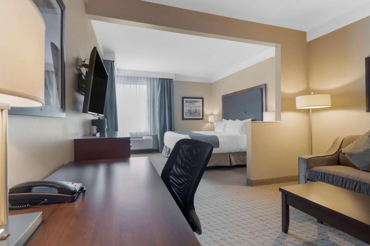 Best Western Plus Ревелстоук Екстериор снимка