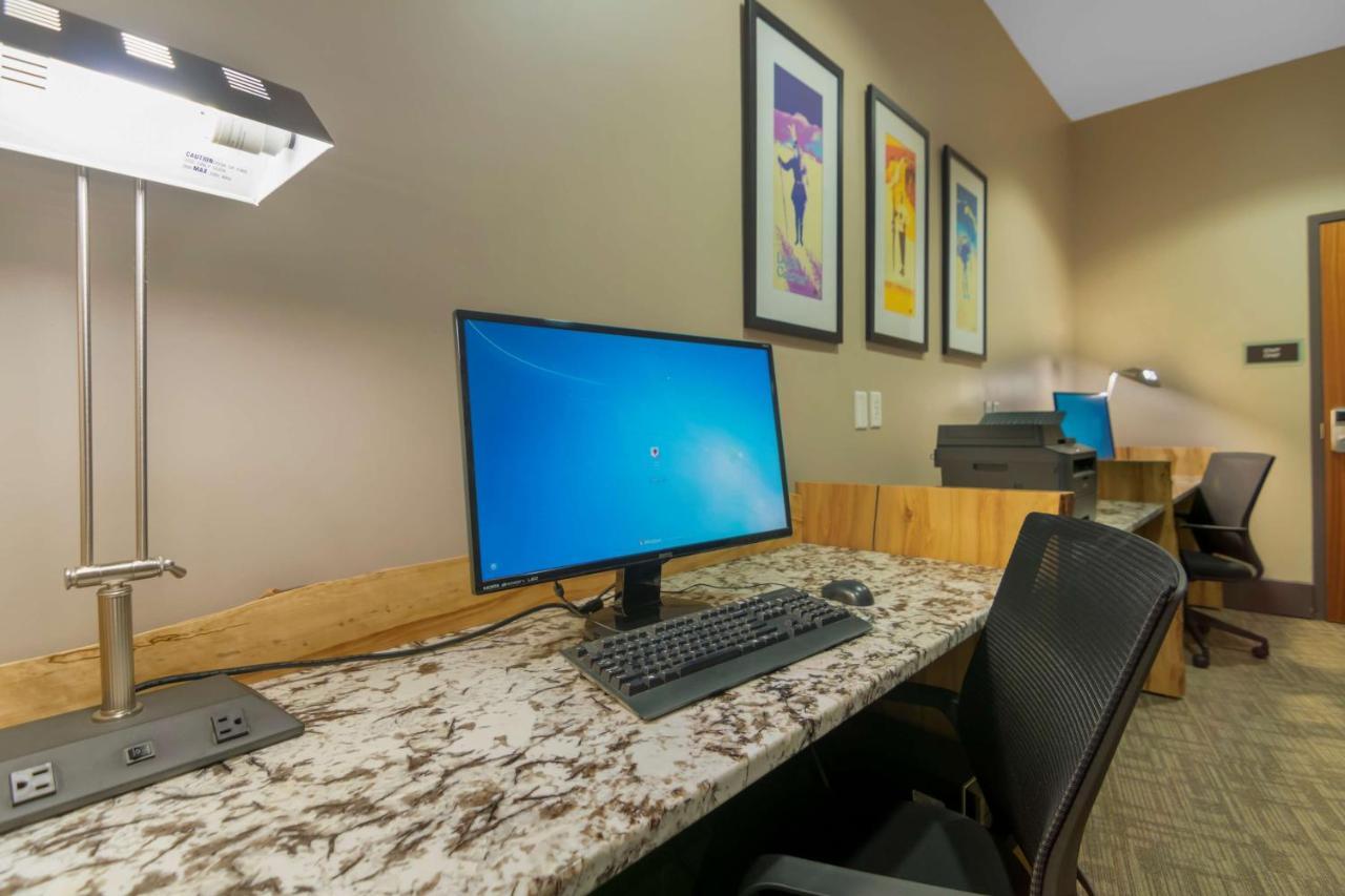 Best Western Plus Ревелстоук Екстериор снимка